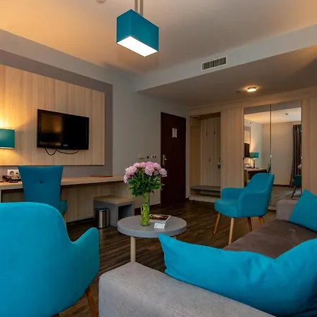 Otel Regnum