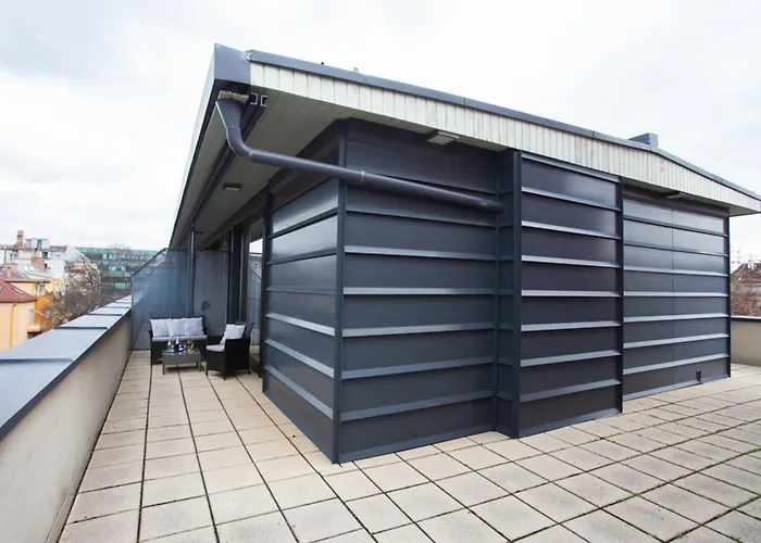 瑞格纳姆酒店 酒店