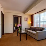 ريجنوم ريزيدنس 4*