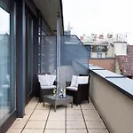 ريجنوم ريزيدنس 4*
