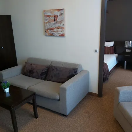 Hotel Regnum 4*