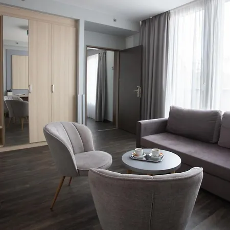فندق ريجنوم ريزيدنس 4*